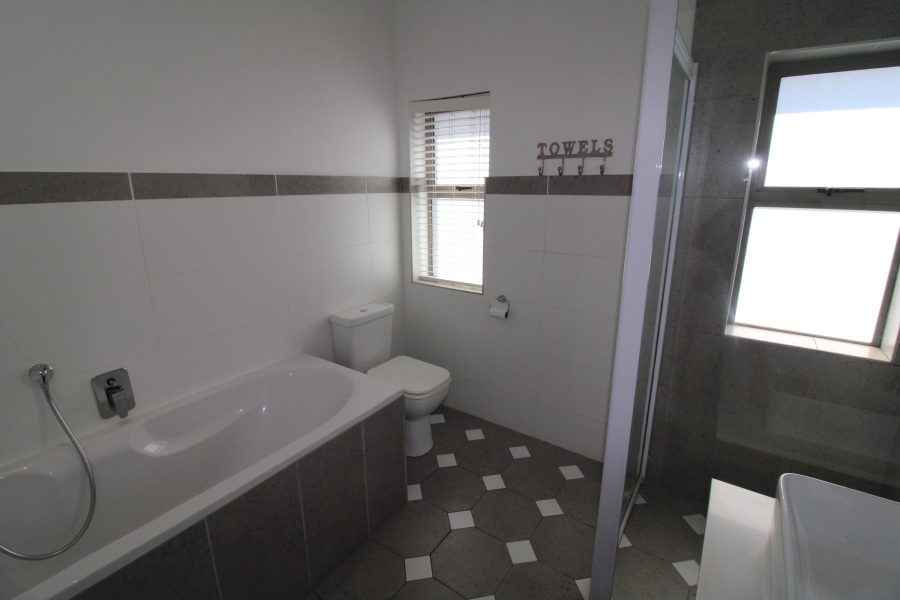 3 Bedroom Property for Sale in Blue Mountain Village Western Cape